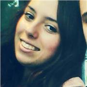 Doy clases de todas las materias de primaria, inglés (C1), francés (B1) y puedo dar clases de apoyo a estudiantes de la ESO